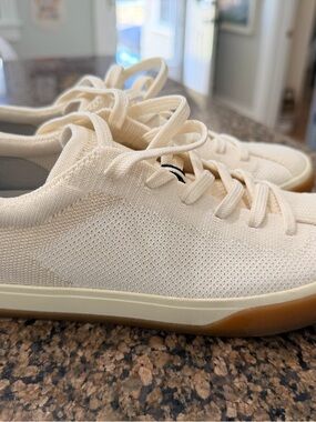 Women’s Rothy’s Casual Knit Sneakers in Cream